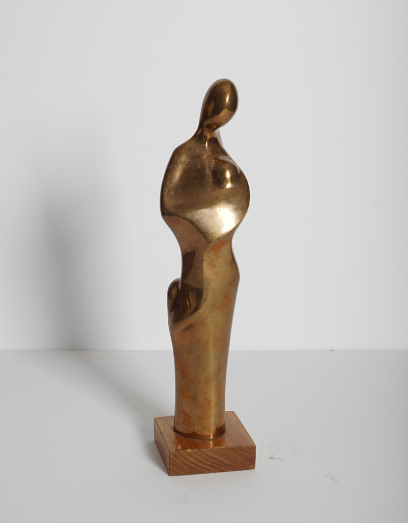 Amundsen, Lise (1933-), Kvinne med barn 1981