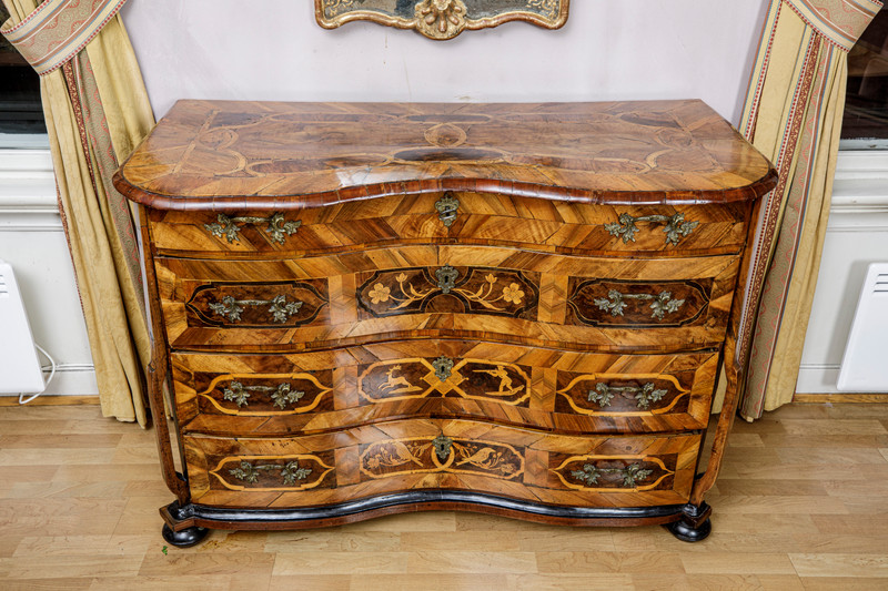 Barokk kommode, 1700-tallets første halvdel