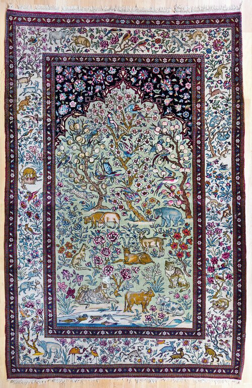 Pictorial rug: Isfahan
