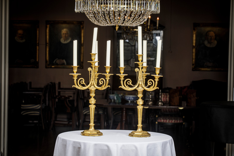 Et par Louis XVI kandelabre, Frankrike, Ca. 1790