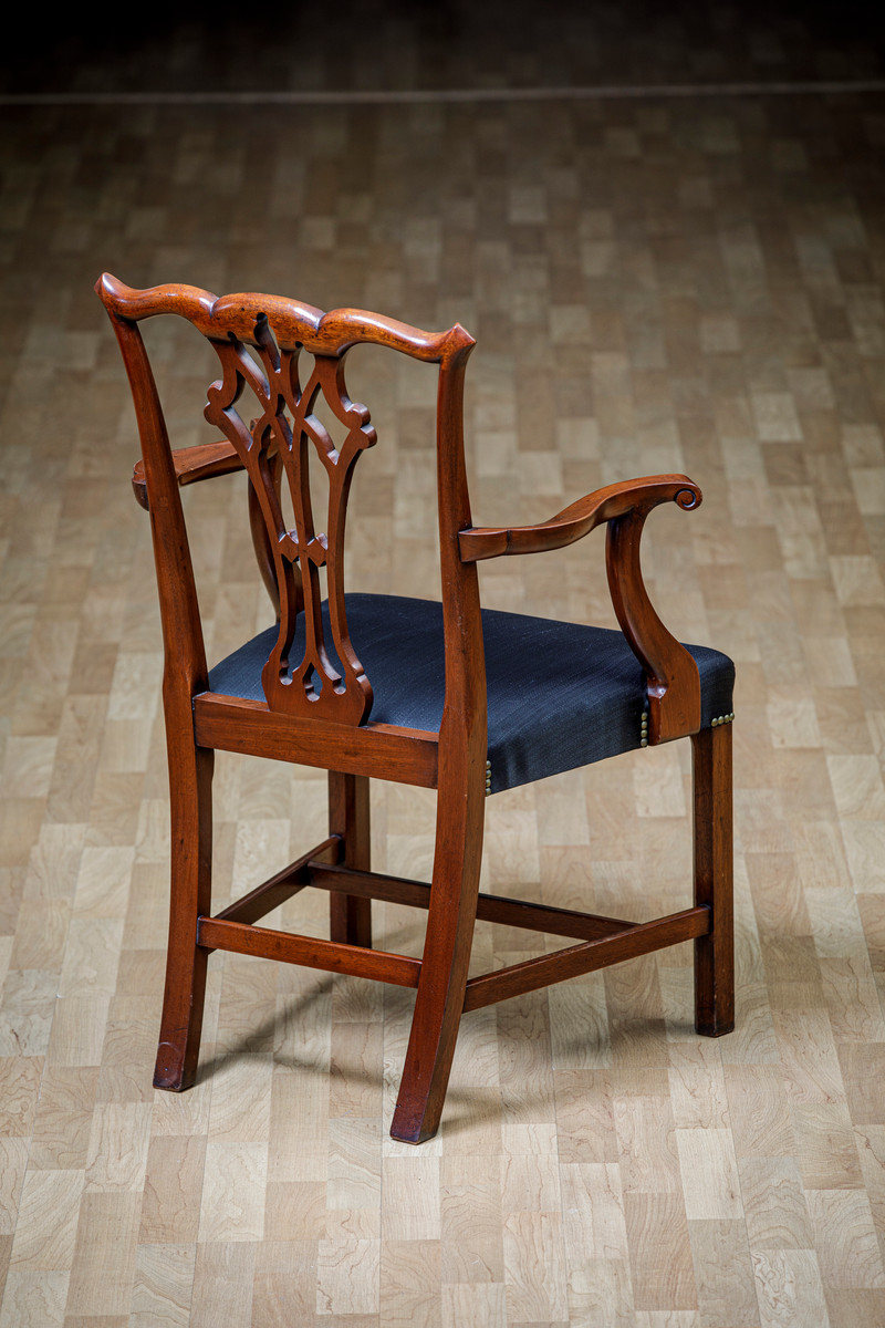 10+2 Chippendale-stil stoler, 1900-talls