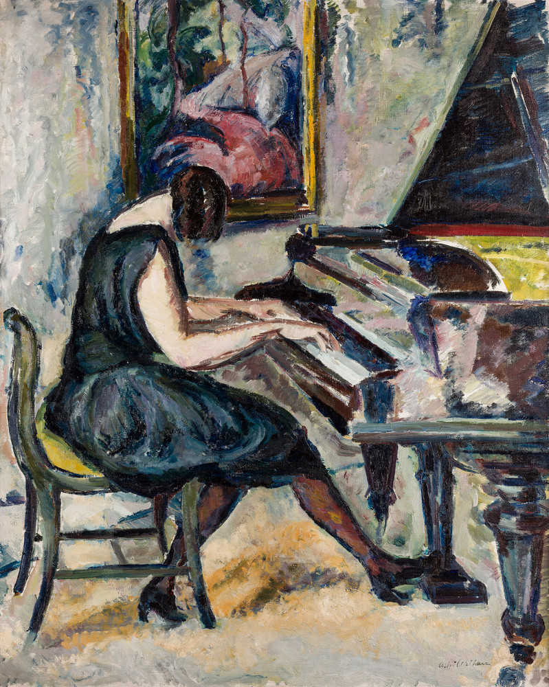 Kvinne ved klaver