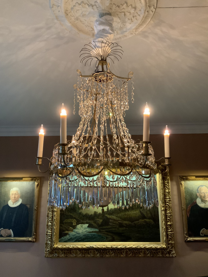 Gustaviansk prismelysekrone, 1800-tallets første del